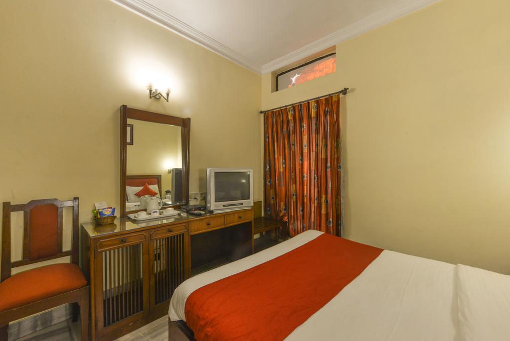 Hotel Camac Plaza Kalkata Pokoj fotografie